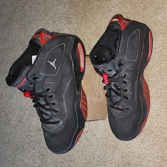 Air Jordan Nike shoes black red - Picture 5 of 9